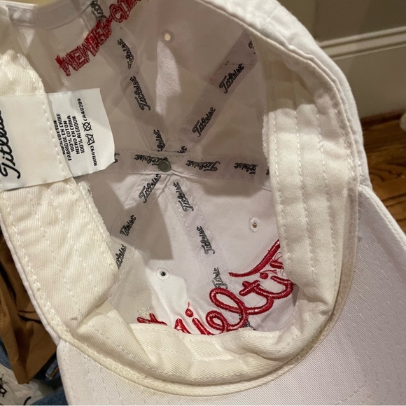 Titleist Red White Cap - Picture 5 of 6